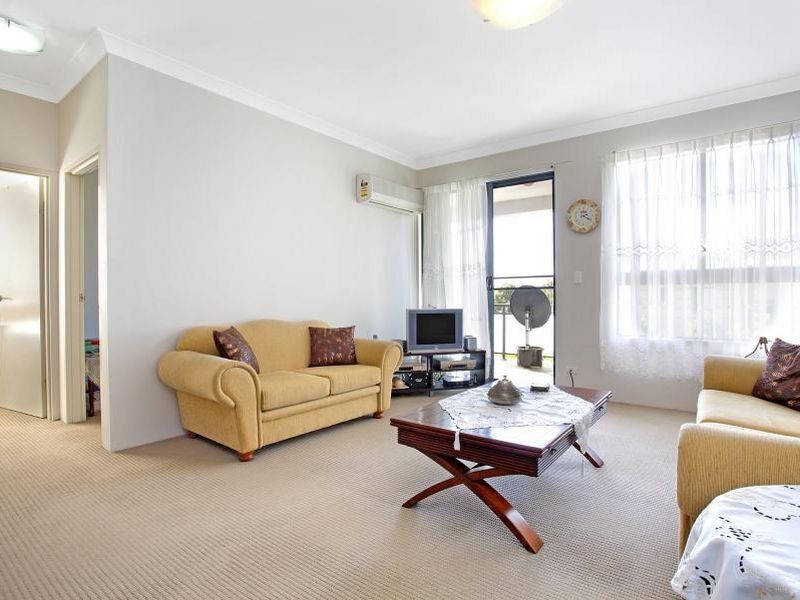 15/14-18 Reid Avenue, Westmead NSW 2145