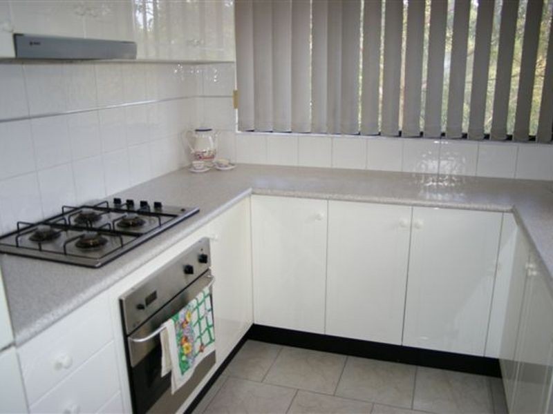 17/62 Fullagar Road, Wentworthville NSW 2145