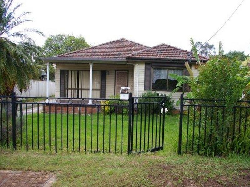 10 Berith Road, Greystanes NSW 2145