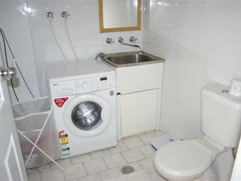 8/3-5 Chelmsford Road, South Wentworthville NSW 2145