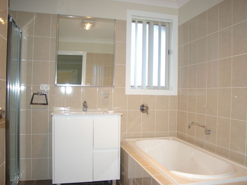 8B Boronia Street, South Wentworthville NSW 2145