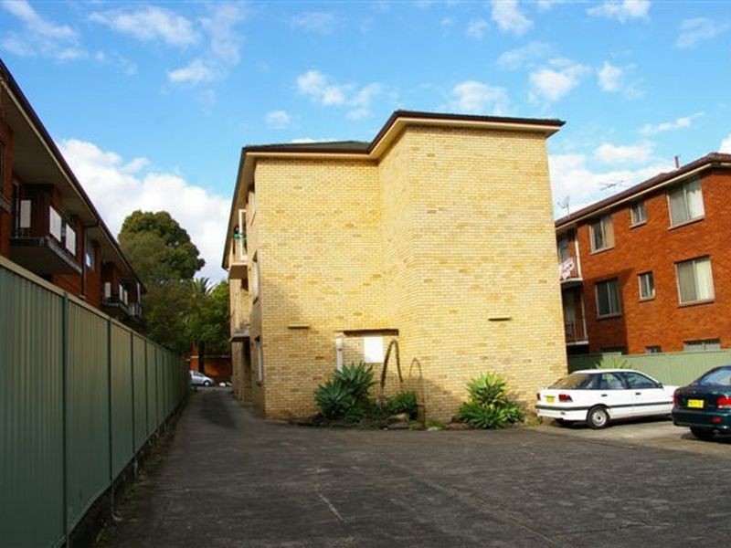 8/20 Wigram Street, Harris Park NSW 2150