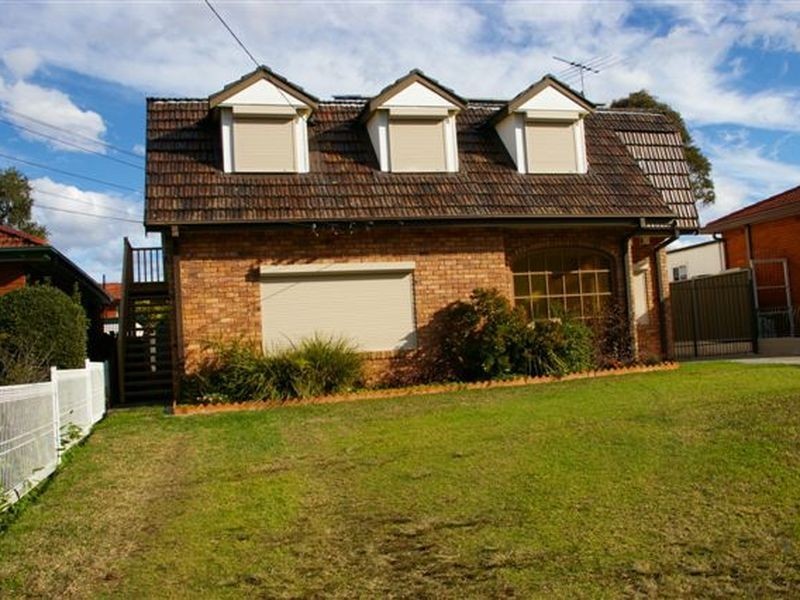 69 Lyle Street, Girraween NSW 2145