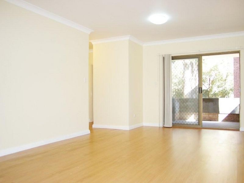2/41-49 Lane Street, Wentworthville NSW 2145
