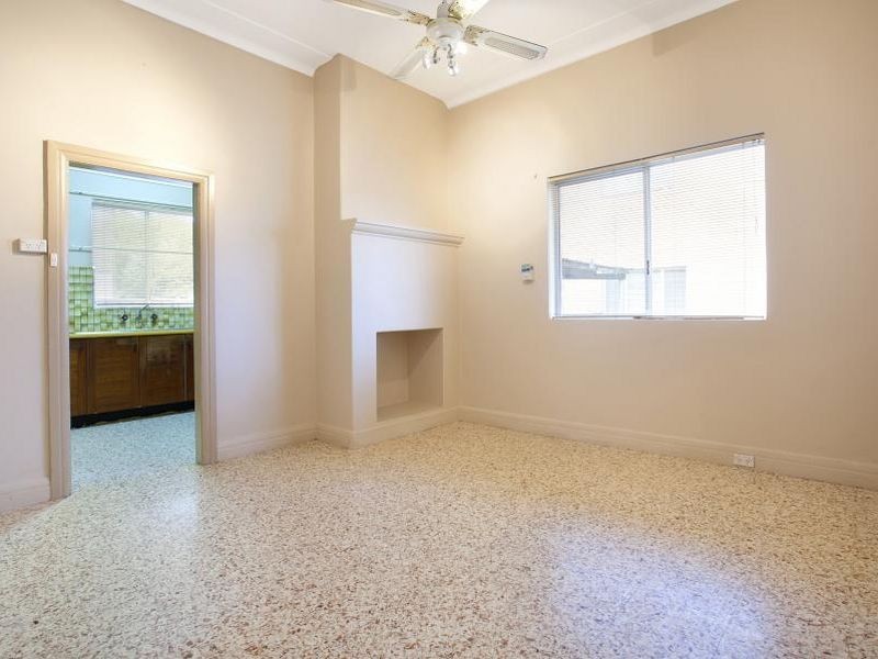 102 Fullagar Road, Wentworthville NSW 2145