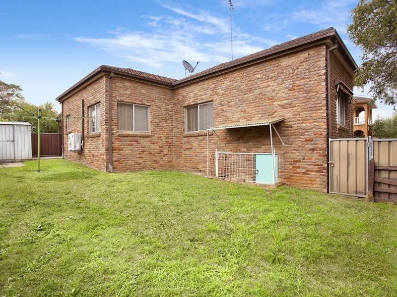 102 Fullagar Road, Wentworthville NSW 2145