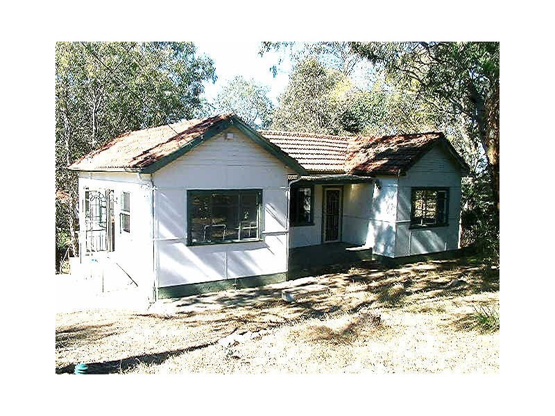 10 Bago Street, Pendle Hill NSW 2145