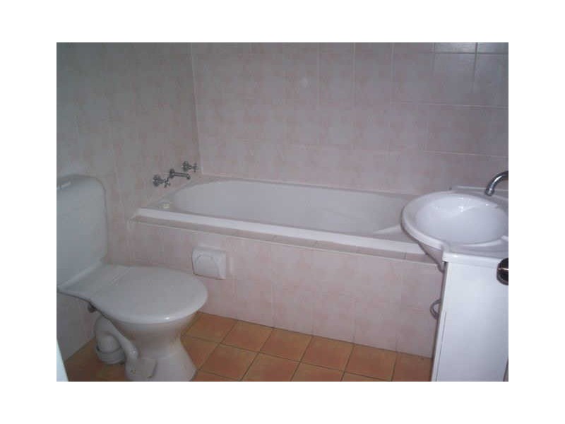 11/1-3 Hampden Road, South Wentworthville NSW 2145