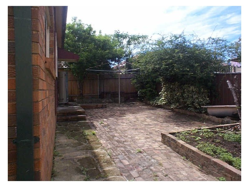 30 Alexandra Avenue, Westmead NSW 2145