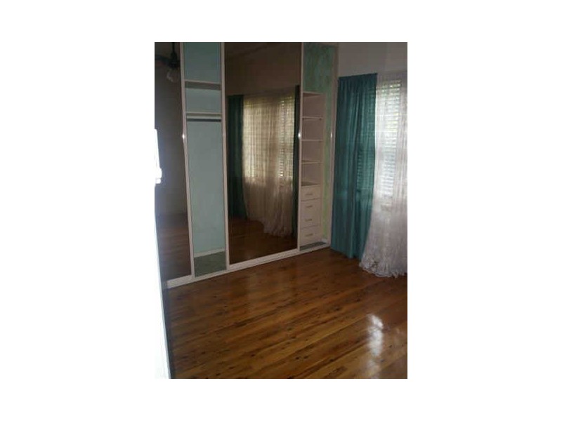 1 Hopkins Street, Wentworthville NSW 2145