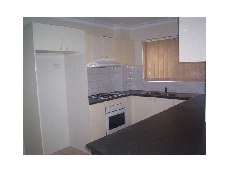 2/55 Stapleton Street, Wentworthville NSW 2145