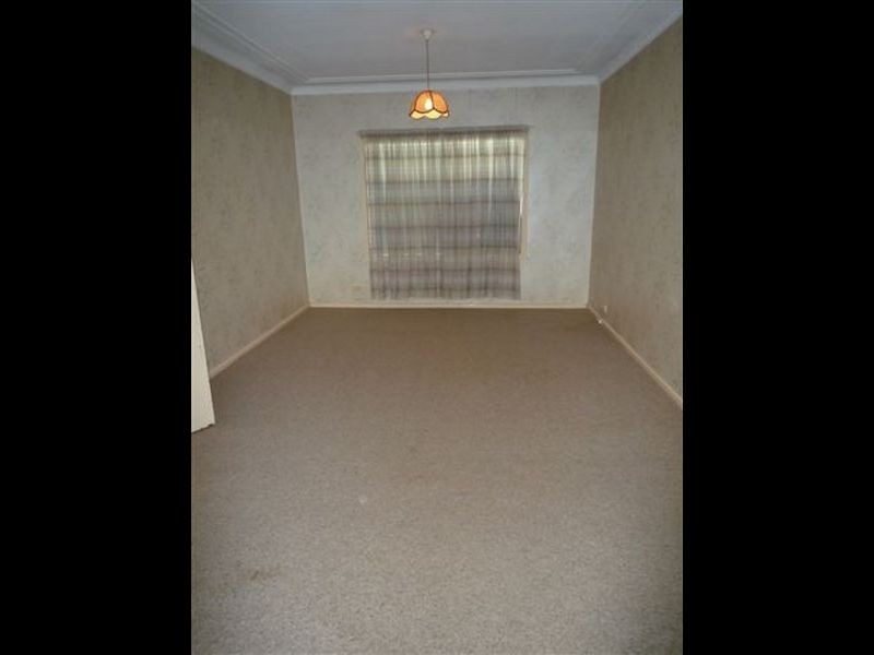 40 Fullagar Road, Wentworthville NSW 2145