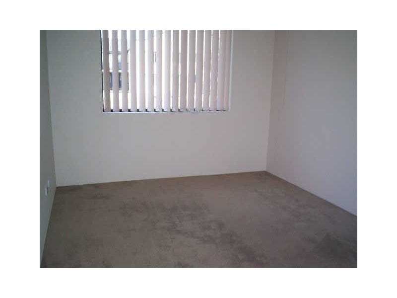 11/10-12 Reid Avenue, Westmead NSW 2145