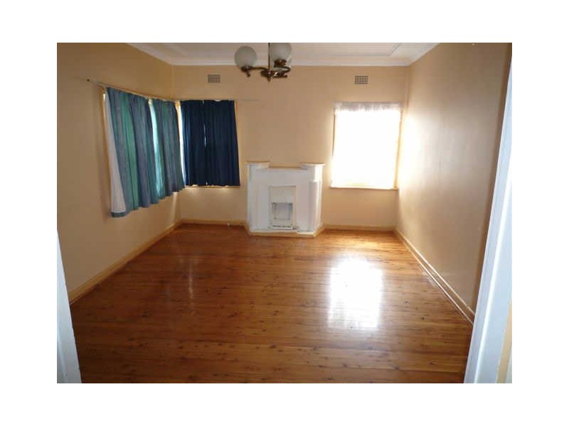 155 Dunmore Street, Wentworthville NSW 2145