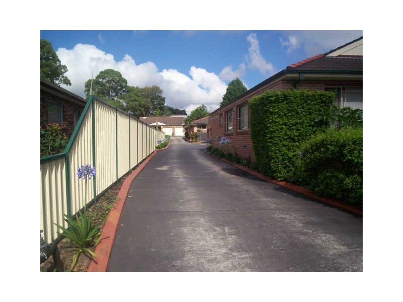 13/6 Binalong Road, Pendle Hill NSW 2145