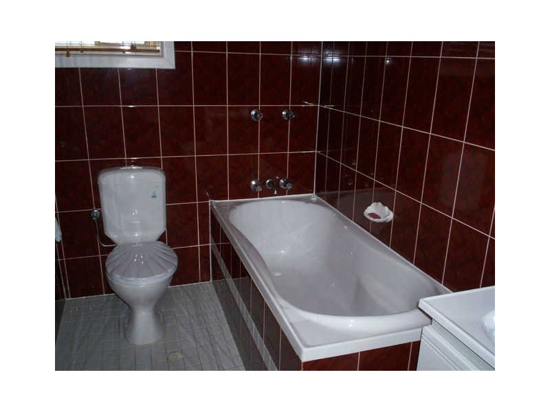 33 Brotherton Street, South Wentworthville NSW 2145