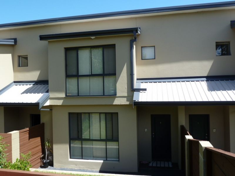2/10-12 Campbell Street, Northmead NSW 2152