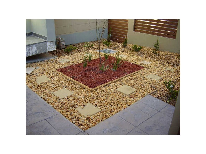 2/10-12 Campbell Street, Northmead NSW 2152