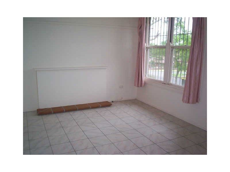 10 Toohey Avenue, Westmead NSW 2145