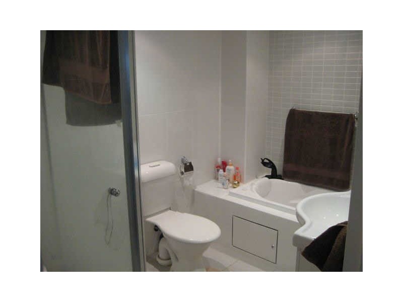 702/91-101D Bridge Rd, Westmead NSW 2145