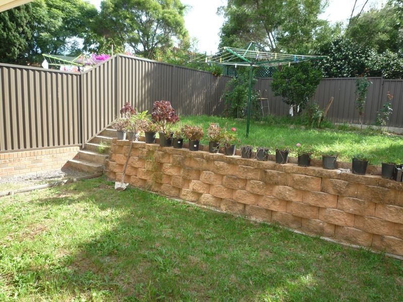 18 Targo Road, Girraween NSW 2145