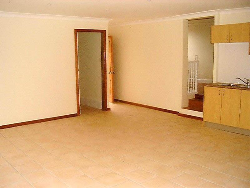 2/37 Old Prospect Road, South Wentworthville NSW 2145