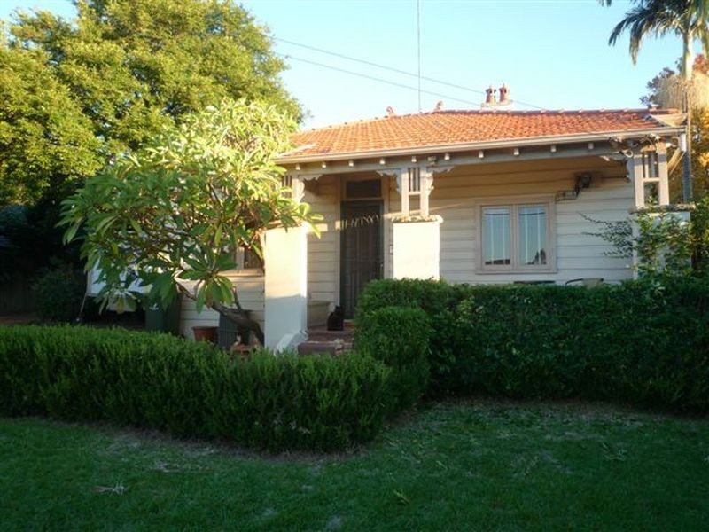 38 Smith Street, Wentworthville NSW 2145