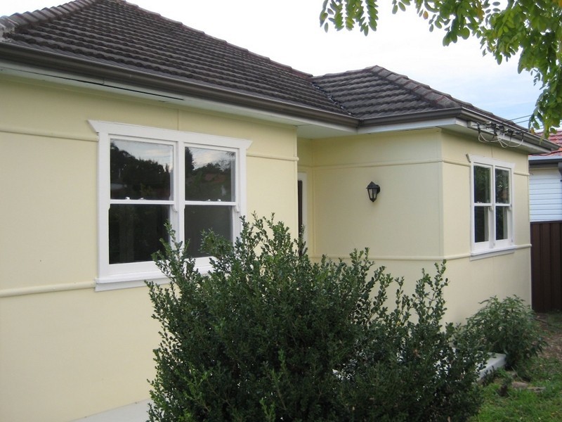 8 Mashman Avenue, Wentworthville NSW 2145