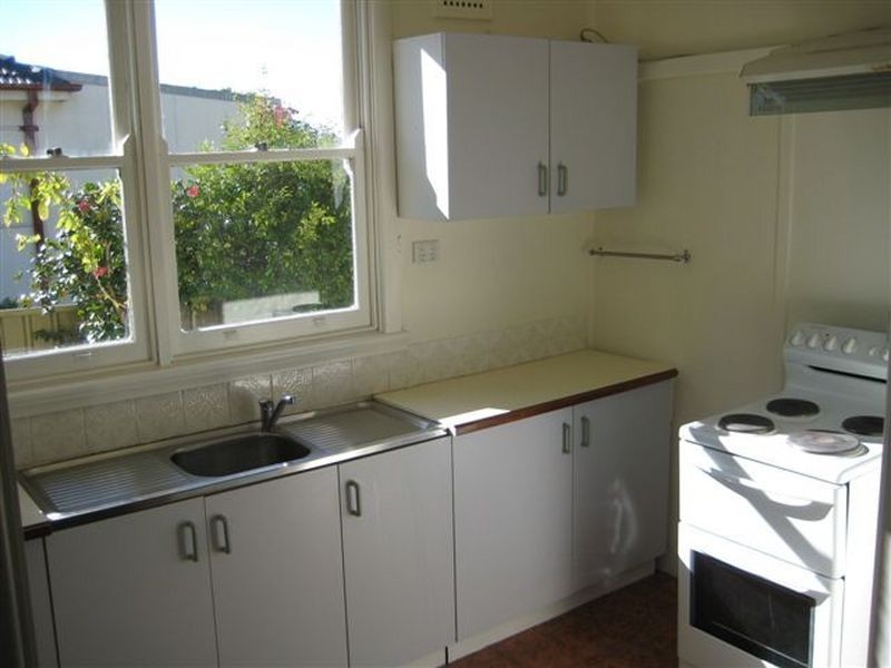 8 Mashman Avenue, Wentworthville NSW 2145