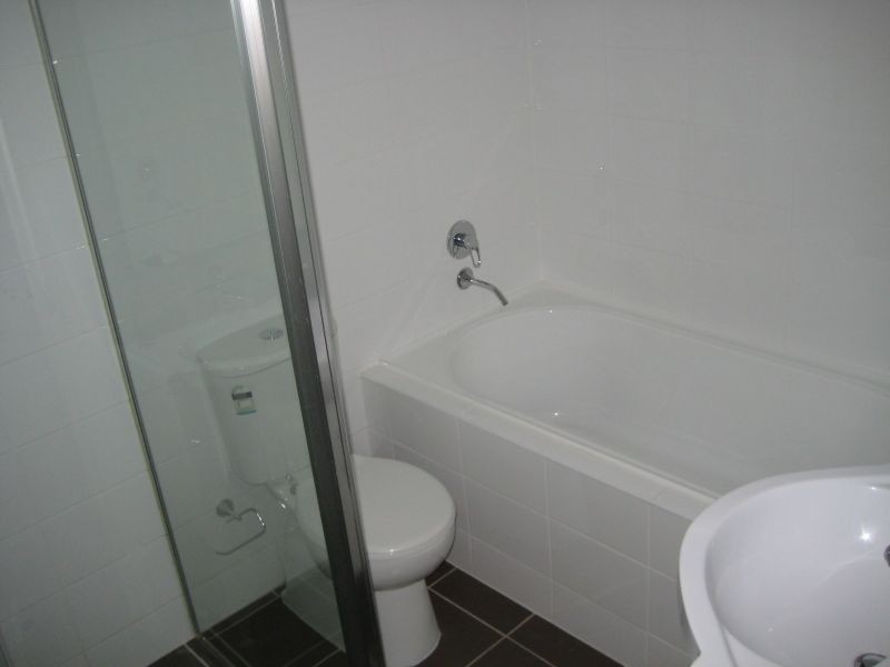 20/2-12 Civic Avenue, Pendle Hill NSW 2145