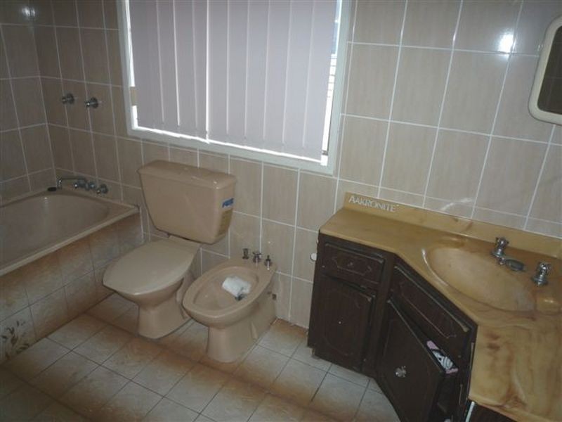 13 Chelmsford Road, South Wentworthville NSW 2145