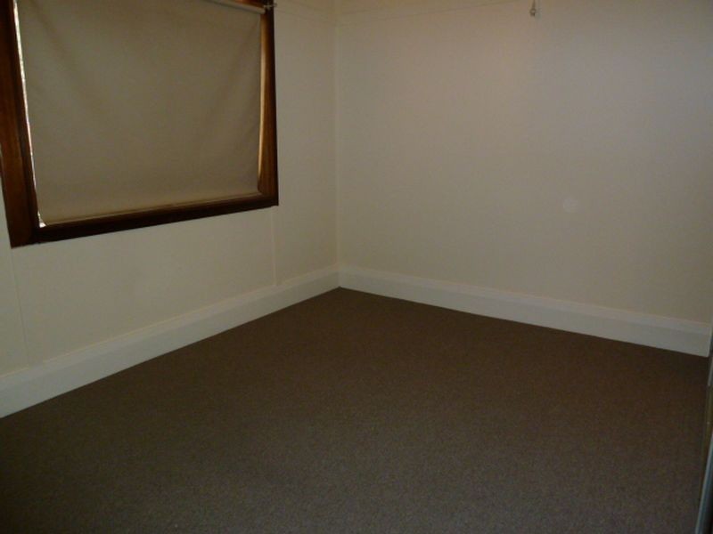 11 Mia Mia Street, Girraween NSW 2145