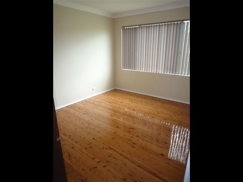 7 Runyon Avenue, Greystanes NSW 2145