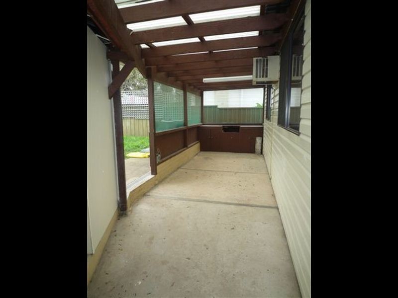 7 Runyon Avenue, Greystanes NSW 2145