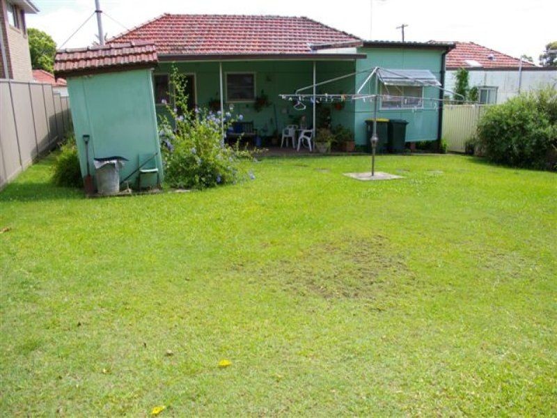 7 Bates Ave, South Wentworthville NSW 2145