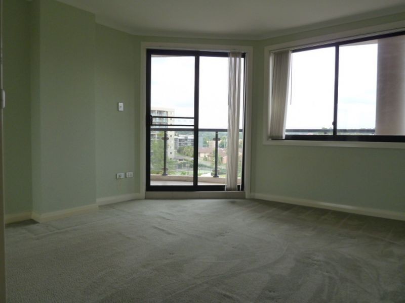 810/91b Bridge Rd, Westmead NSW 2145