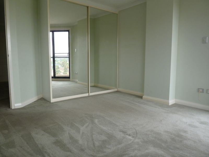 810/91b Bridge Rd, Westmead NSW 2145