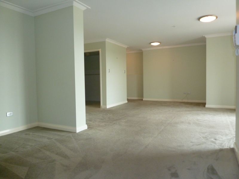 810/91b Bridge Rd, Westmead NSW 2145