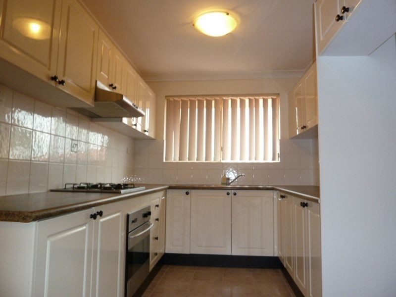 16/62 The Esplanade, Guildford NSW 2161