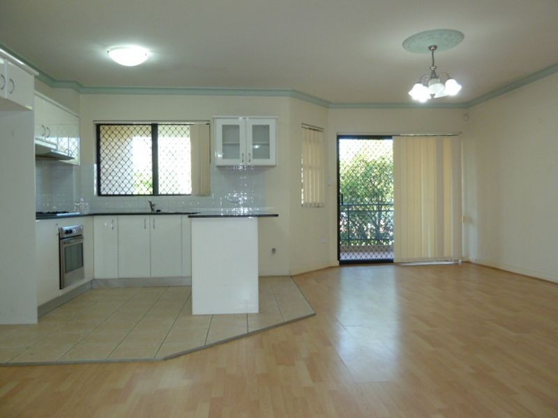 4/74 Lane Street, Wentworthville NSW 2145