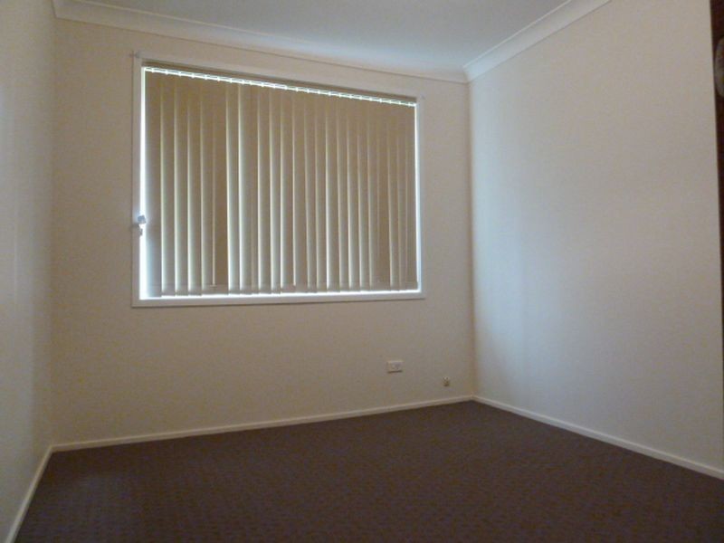 37 ORLEANS CRESCENT, Toongabbie NSW 2146