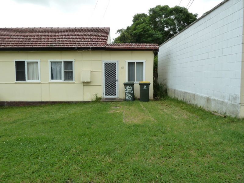 2/4 DIANA STREET, Pendle Hill NSW 2145