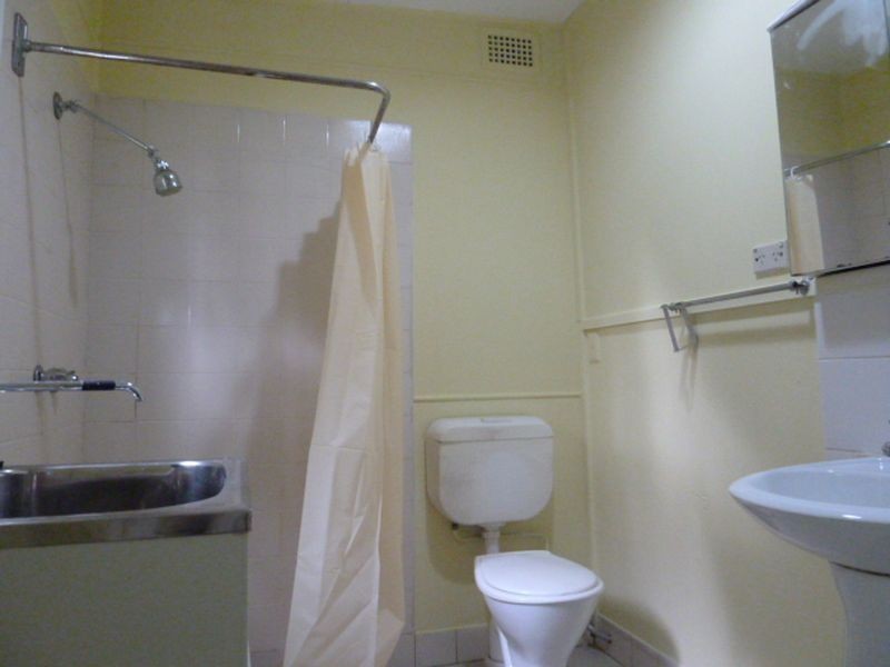 2/4 DIANA STREET, Pendle Hill NSW 2145