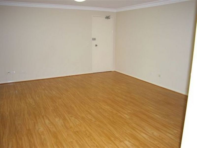 18/74-76 STAPLETON STREET, Pendle Hill NSW 2145