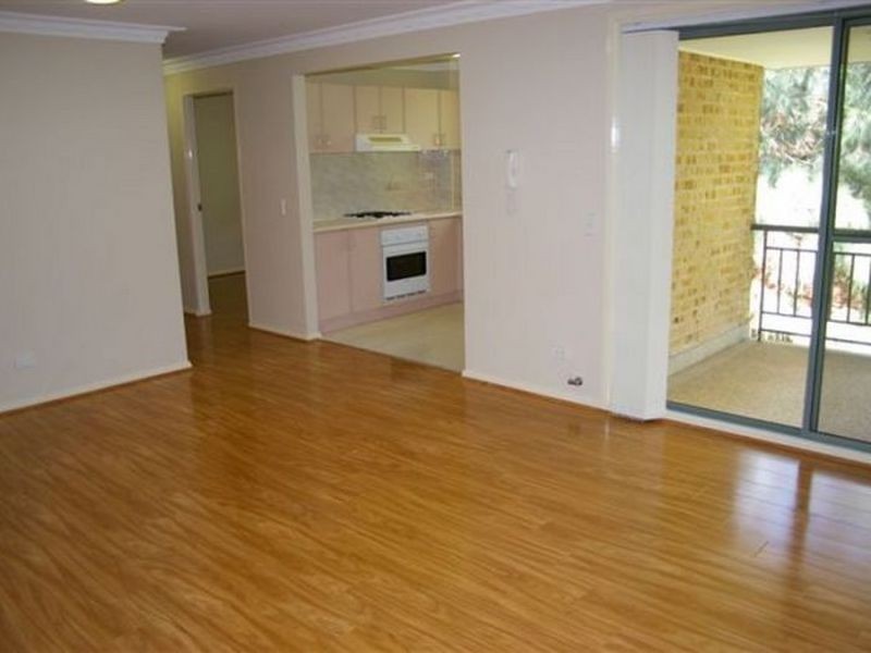 18/74-76 STAPLETON STREET, Pendle Hill NSW 2145