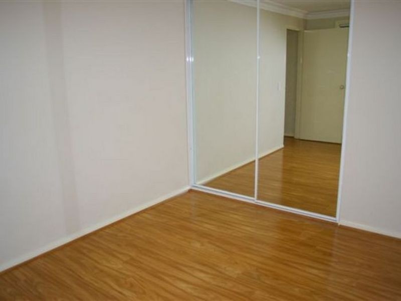 18/74-76 STAPLETON STREET, Pendle Hill NSW 2145