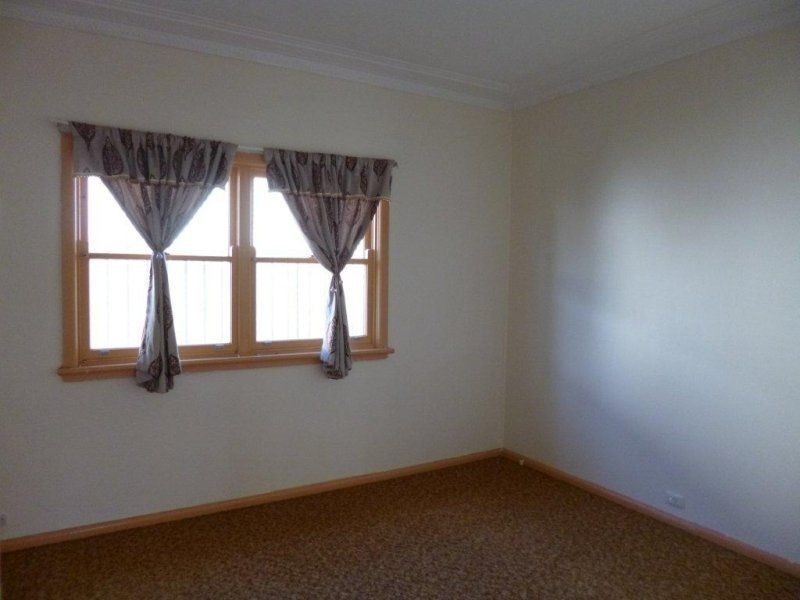 148 BULLI ROAD, Constitution Hill NSW 2145