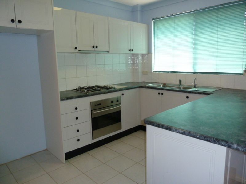 4/70-72 STAPLETON STREET, Pendle Hill NSW 2145