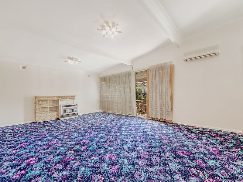 12 Barbara Avenue, Warrawong NSW 2502