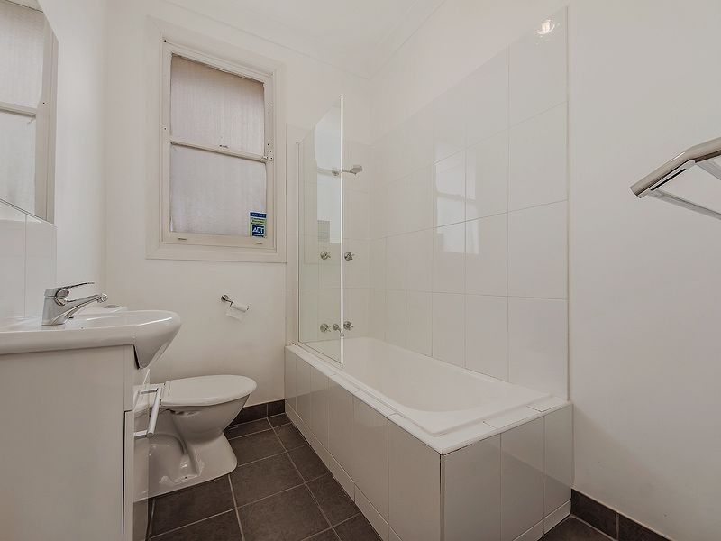 30 Derby Street, Berkeley NSW 2506